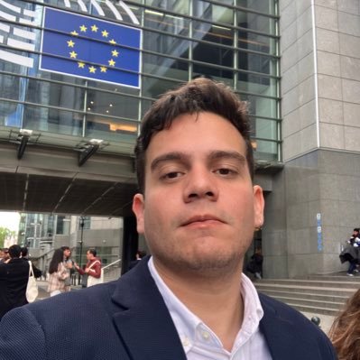 LuisBatistaX's profile picture. Marketero, radio host, escritor. Canario, guariqueño y navegao’. @vente_mundo | @mundoconvzla 🇻🇪