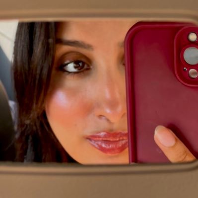 Mrwa_Magdy's profile picture. I design