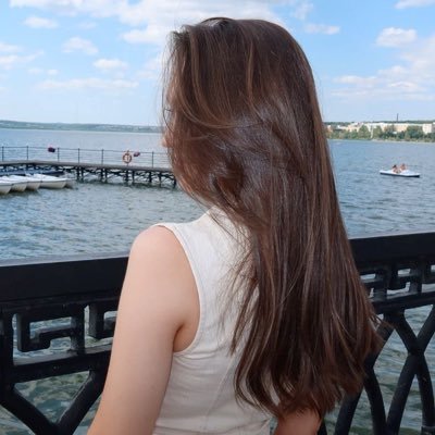 ownprivangel's profile picture. never been the kind to be hollowed by the stares