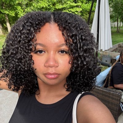 niysinterlude2's profile picture. bsu alumna