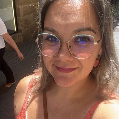 sanfriski's profile picture. Técnico en Farmacia y Parafarmacia. Mamá de Julia. Bética 100% 💚🤍