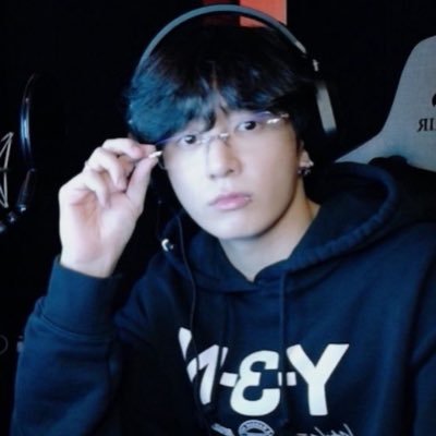 jkechris's profile picture. ͏ ͏ ͏ ͏ ͏ 전정국 ͏- 𝘴𝘵𝘪𝘭𝘭 𝘸𝘪𝘵𝘩 𝘺𝘰𝘶 ͏• bts skz ͏ariana