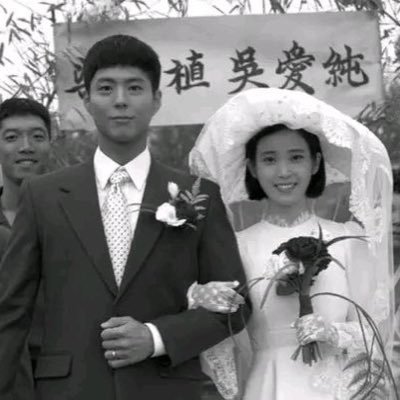 driedclovers's profile picture. 