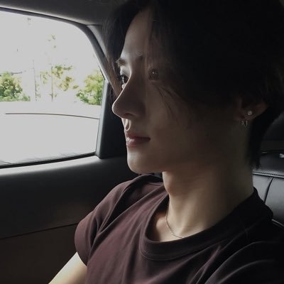 leesangwou's profile picture. Sweet-tongued Loverboy