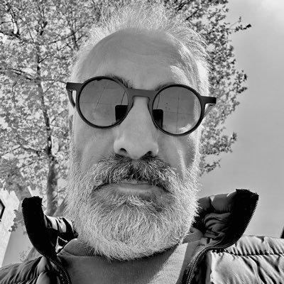 zgrdbs's profile picture. Indie iOS Developer, Experimental Photographer. Crafting creativity apps, chasing photo frames