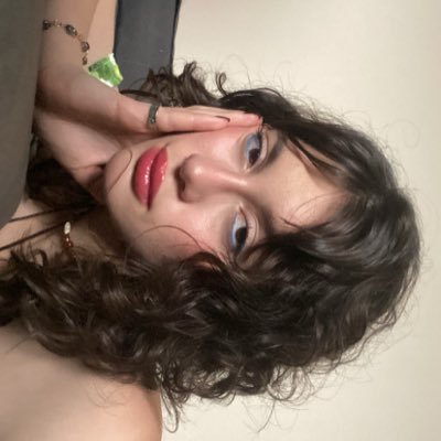 saphragon's profile picture. 𝘢𝘯𝘹𝘪𝘦𝘵𝘺 𝘪𝘴 𝘵𝘩𝘦 𝘥𝘪𝘻𝘻𝘪𝘯𝘦𝘴𝘴 𝘰𝘧 𝘧𝘳𝘦𝘦𝘥𝘰𝘮. 𖦹