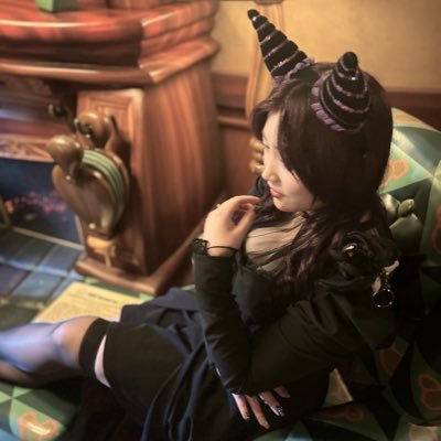 ItalianSteamCat's profile picture. ふしぎのS.E.A.のネモクルー・オブ・カリビアンのおいしいレストラン・ビフォア・クリスマスに願いをˎˊ˗ ┊ 蛇寮生に見える鷲寮生🐍🦅 ┊ 服作り人🪡🧵 ┊ ロリータ記録 ❥ @ALongSweetDream ┊ ヘッダー ➸ @CharaSoraMouse @Gerbera_Minnie ┊