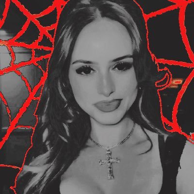 emjawats's profile picture. 