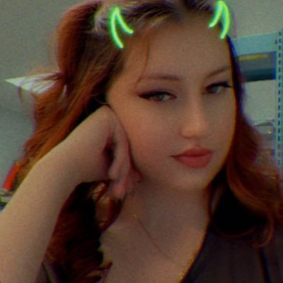 scoshnicole's profile picture. 