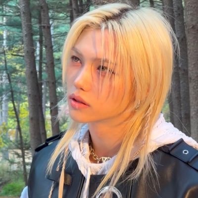 ttonnylvsskz's profile picture. a veces chistosa, siempre traumada