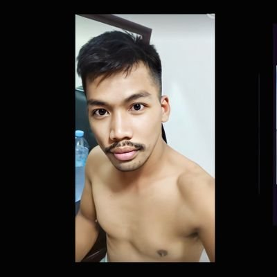 Nantiphats99328's profile picture. 