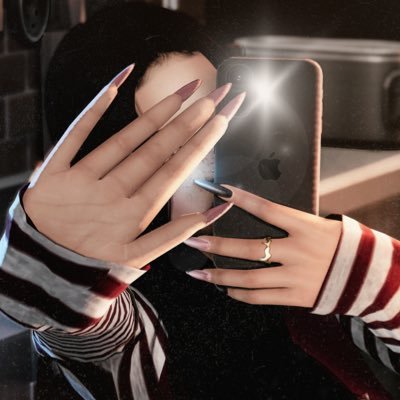 ThinknBoutYourX's profile picture. Xavier Arden | 24 | piercer and tattooist