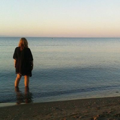 xarovvv's profile picture. cerco un centro di gravità permanente/
DeltaDeL'Ebre