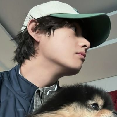 ye0sng's profile picture. 