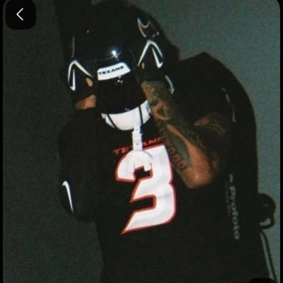 xvswxy's profile picture. 