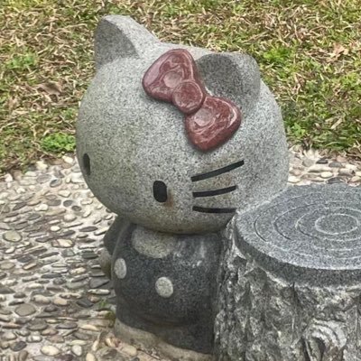 dolkitty_'s profile picture. 