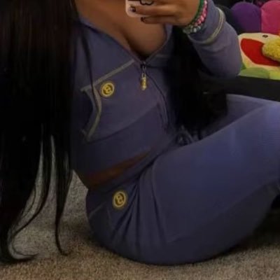 msprettypussyx's profile picture. I sell content, not pussy 😘 click the link ⤸