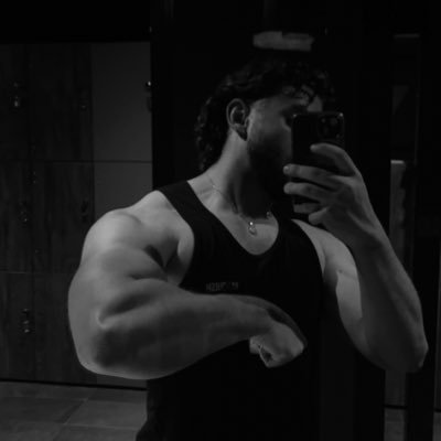 TousContre1's profile picture. ✞