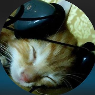 dykegenius's profile picture. 