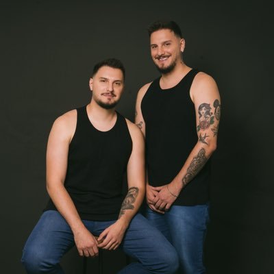 hurtadotwins's profile picture. we are twin brothers.🇧🇷
