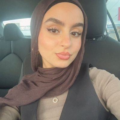 yaaziyorum's profile picture. Parody