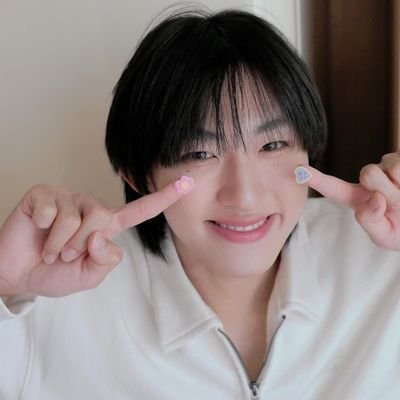 Kh_TMK_'s profile picture. Thomas🦊 #tthomastc 
 Kongjiro🍓 #kongjiro