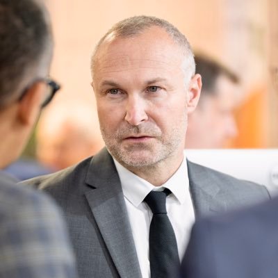 LPanifous's profile picture. Ariégeois • Ministre délégué en charge des relations avec le Parlement 🇫🇷