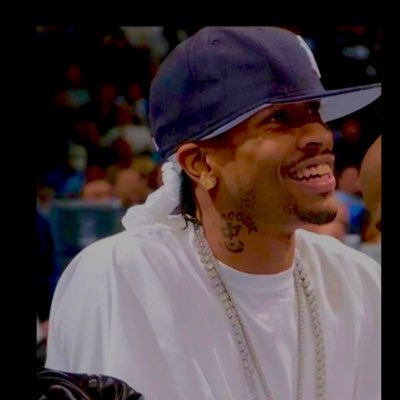 userr165135's profile picture. 