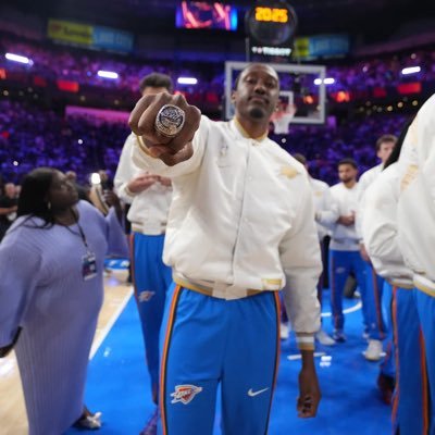 keanu_ftw's profile picture. Nothing I tweet is serious | Aaron Wiggins saved basketball | Certified Superman fan | Big Brother superfan | #ChiefsKingdom | #ThunderUp | #FountainsUp |