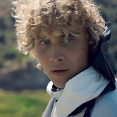 llltt91's profile picture. the hunger games (2012)