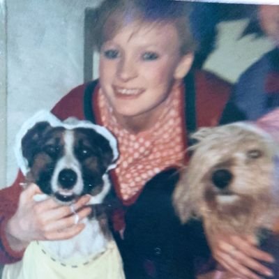 AndreaJackGoro's profile picture. Yorkie lass
 Beach boys, David Bowie, The kinks, Rod Stewart, Human League, Coldplay Dogs, Birds, soaps, music, travelling, art, photography