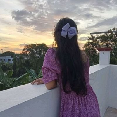 riyasingh073's profile picture. ✨ Just living in my own little world🌍