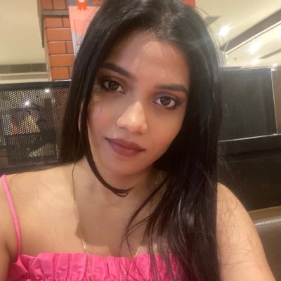 swatigautam108's profile picture. Professional makeup artist ~ NIFTian