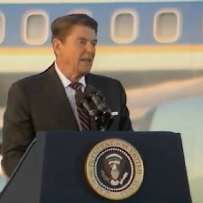 femboyfan198's profile picture. libertarian conservative hater of communism  socialism nationalism populism and jd vance