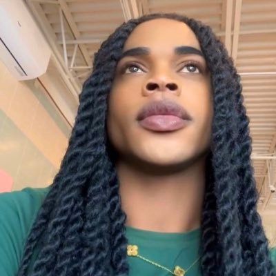 RebLRocR's profile picture. Fashion Stylist | Creative Director 🌎 🇯🇲 Bootlegrocstar@gmail.com