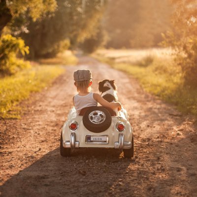 mrJohnson92f's profile picture. I can sleep until lunch, or I can get up at 5 am for the sunrise - it depends on my mood.