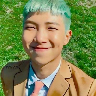 knrpwp's profile picture. Durmiendo entre las tetas de #NAMJOON & #TAEHYUNG & #JUNGKOOK