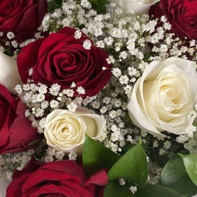 zainabshakiru_'s profile picture. 