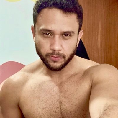 cazemaneh's profile picture. 