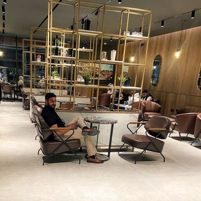 Alomari899's profile picture. واذا نهاك الجبان يوم كريهة خوفا عليك من ازدحام الجحفلي فعصي مقالته ولا تحفل بها واقدم اذا حق اللقا في الاولي