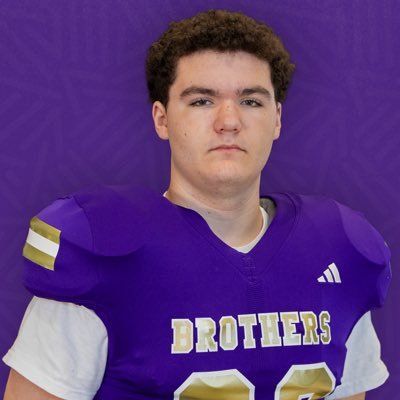 logan_will11309's profile picture. CBHS 27’ | 6’4 275 | OL/T | 4.01 GPA | Memphis, TN | (901)-488-8315 | Division II TSSAA | Honors student