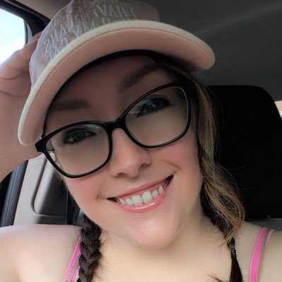 raerippl3's profile picture. Just living, learning, glowing ✨