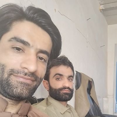 mohamaddddddd9's profile picture. و چه بدشانس در به دنیا آمدن در نقطه ای اشتباه و درمکانی اشتباه و در برهه ی زمانیه اشتباه که مردمانش جزبدبختی چیز دیگری برای هم نمی خواهند
