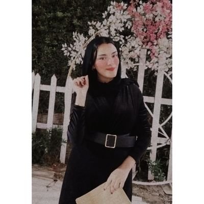 labeba_abdo's profile picture. nothing 😐