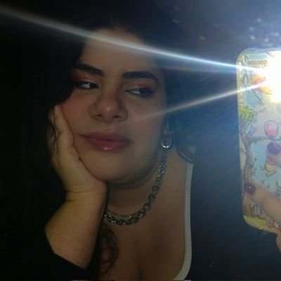 maybeuptonogood's profile picture. 