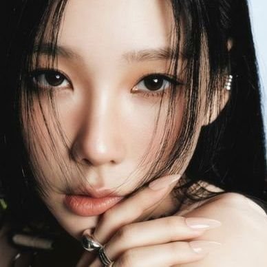 syjungies's profile picture. taengsic and i against the world