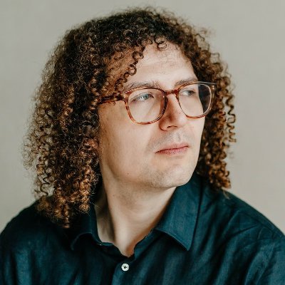 profrodai's profile picture. 🤖 Teaching how to use AI to automate work & build agents 💡 AI hot takes, news, explainers 🗯️ Fun educational AI comics Follow for daily AI tips & updates!