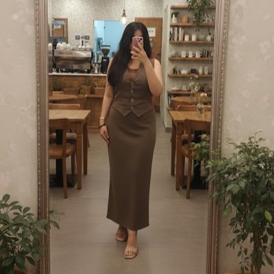 bijald's profile picture. neither here nor there