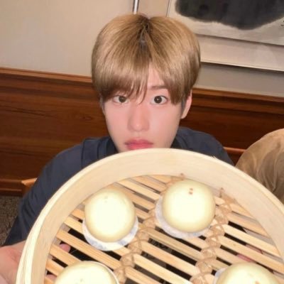 chuthimeowza's profile picture. 