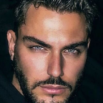 RobertoPan91491's profile picture. Vengo con fuerza nueva estos HDP no me van a parar , gritar todo lo que hace mal este pinche gobierno de cagada ,ZURDOS DE MIERDA